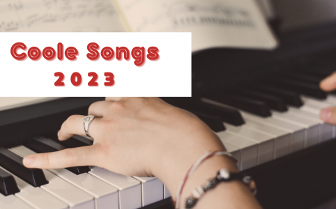 Tolle Songs für fortgeschrittene Schüler am Klavier